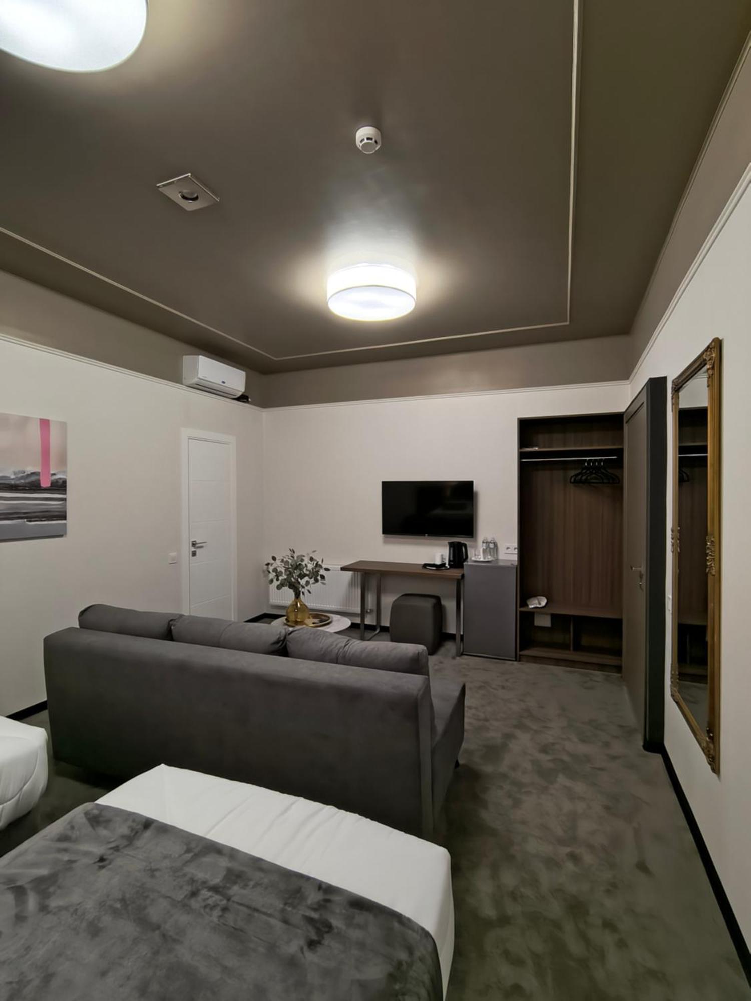 Mini Hotel On Brovarskaya Brovary Eksteriør bilde