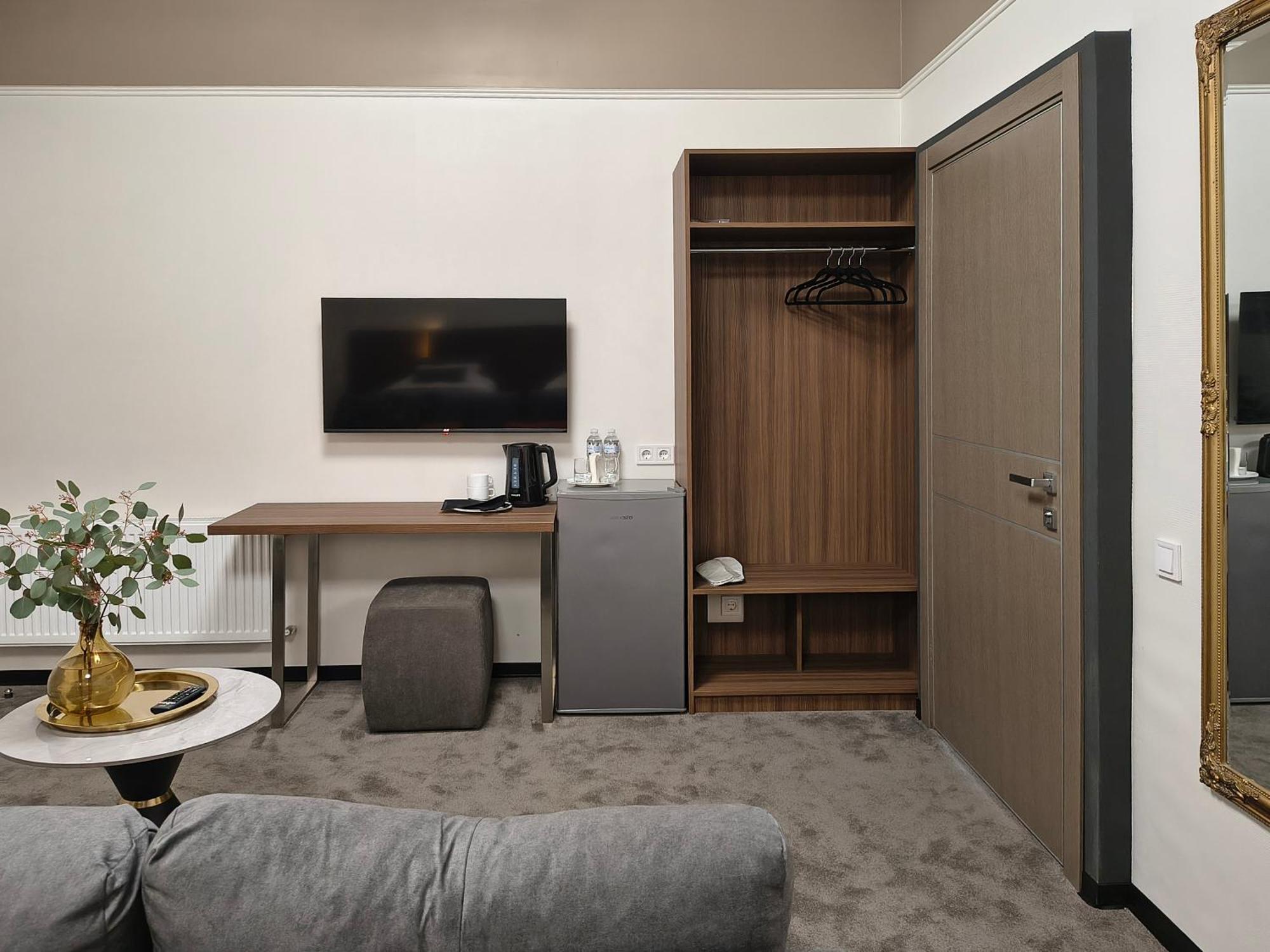 Mini Hotel On Brovarskaya Brovary Eksteriør bilde