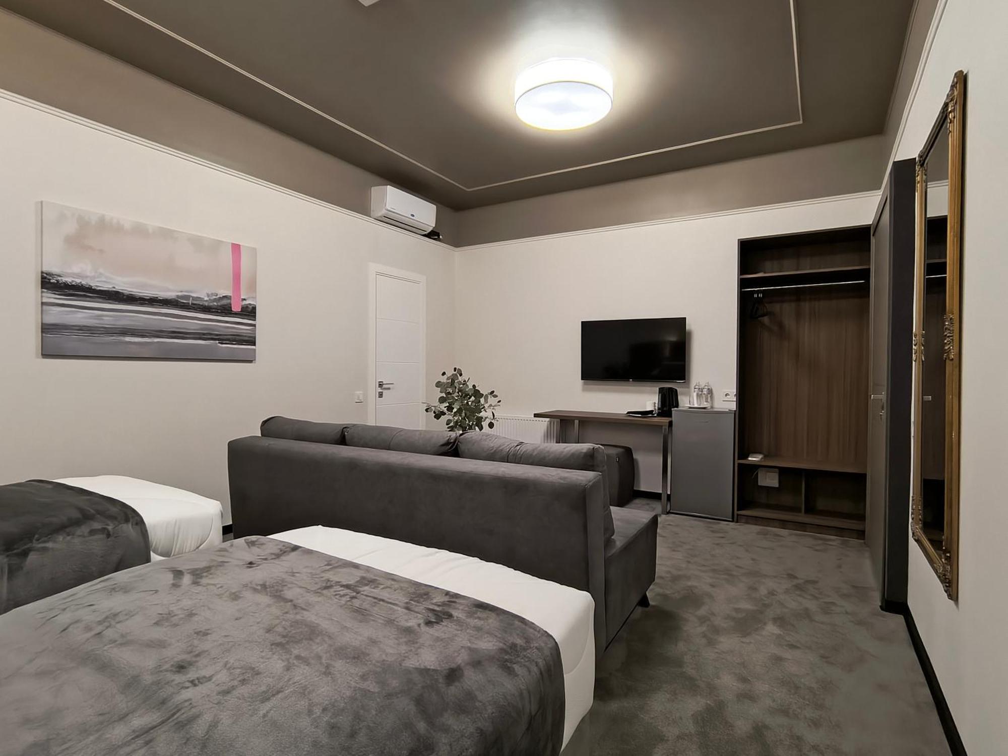 Mini Hotel On Brovarskaya Brovary Eksteriør bilde