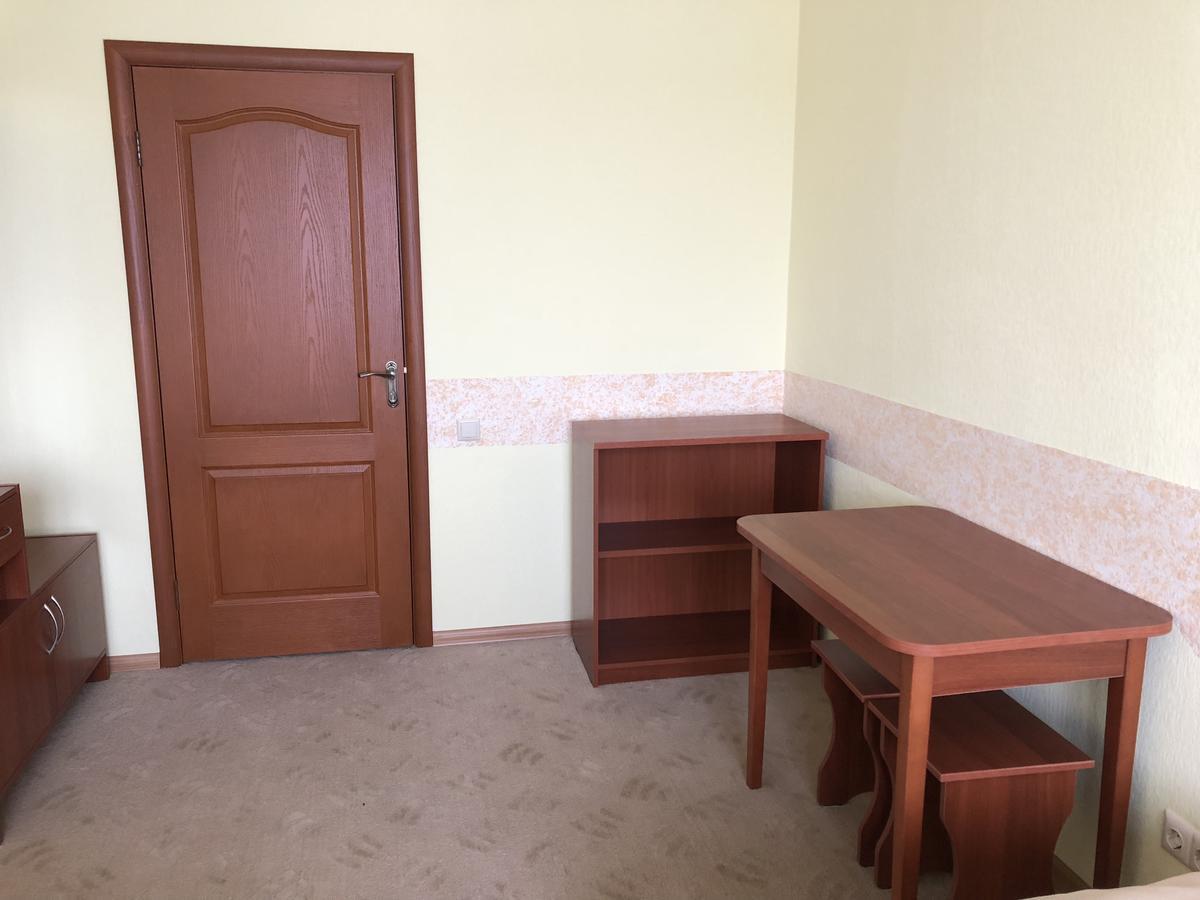 Mini Hotel On Brovarskaya Brovary Eksteriør bilde
