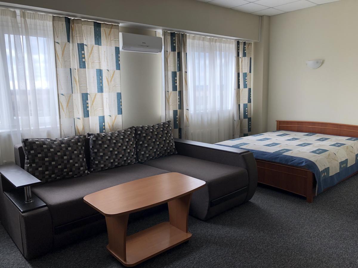 Mini Hotel On Brovarskaya Brovary Eksteriør bilde