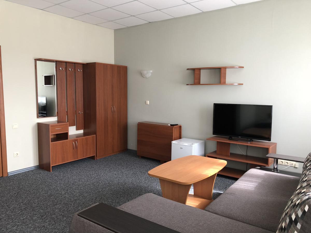 Mini Hotel On Brovarskaya Brovary Eksteriør bilde