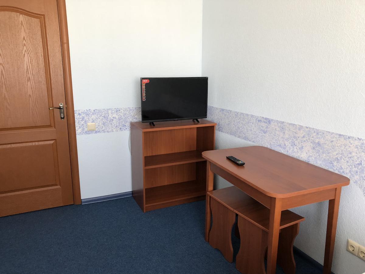 Mini Hotel On Brovarskaya Brovary Eksteriør bilde