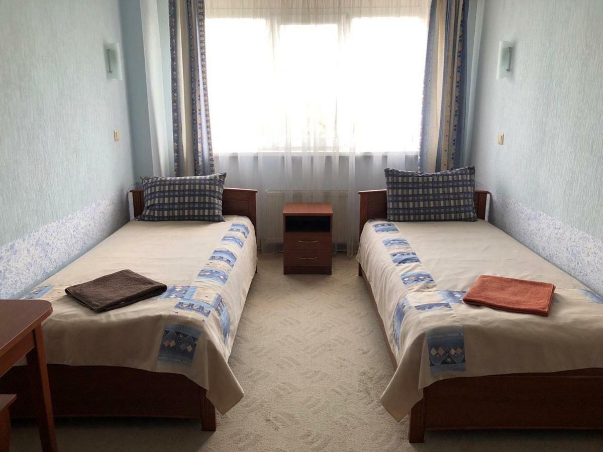 Mini Hotel On Brovarskaya Brovary Eksteriør bilde